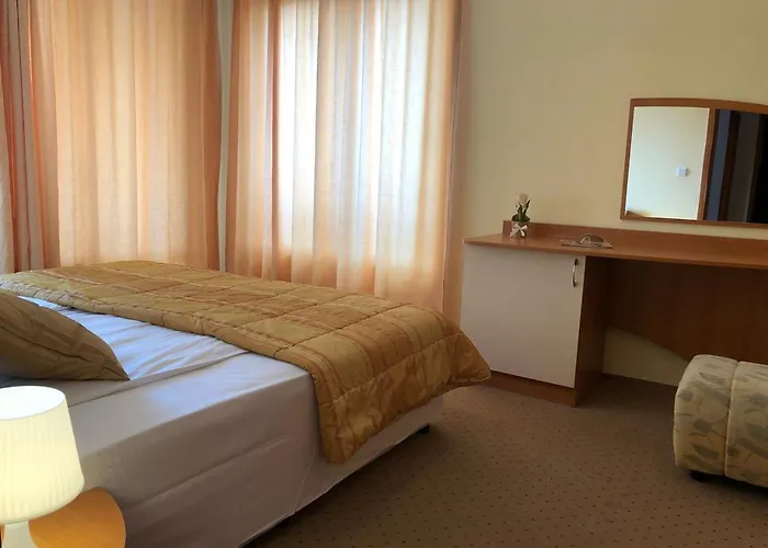 Hotel Beatris Family House