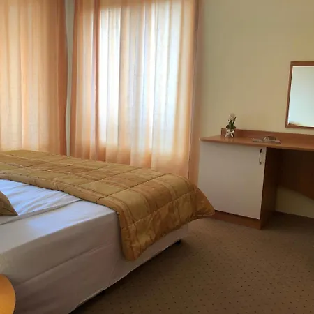 Hotel Beatris Family House