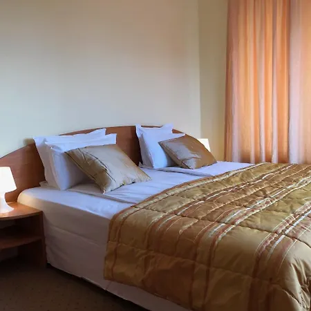 Beatris Family House Солнечный берег