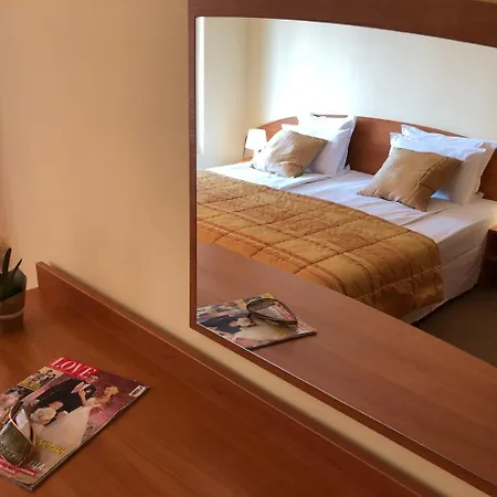 Beatris Family House Солнечный берег