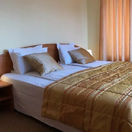 Beatris Family House Отель Солнечный берег